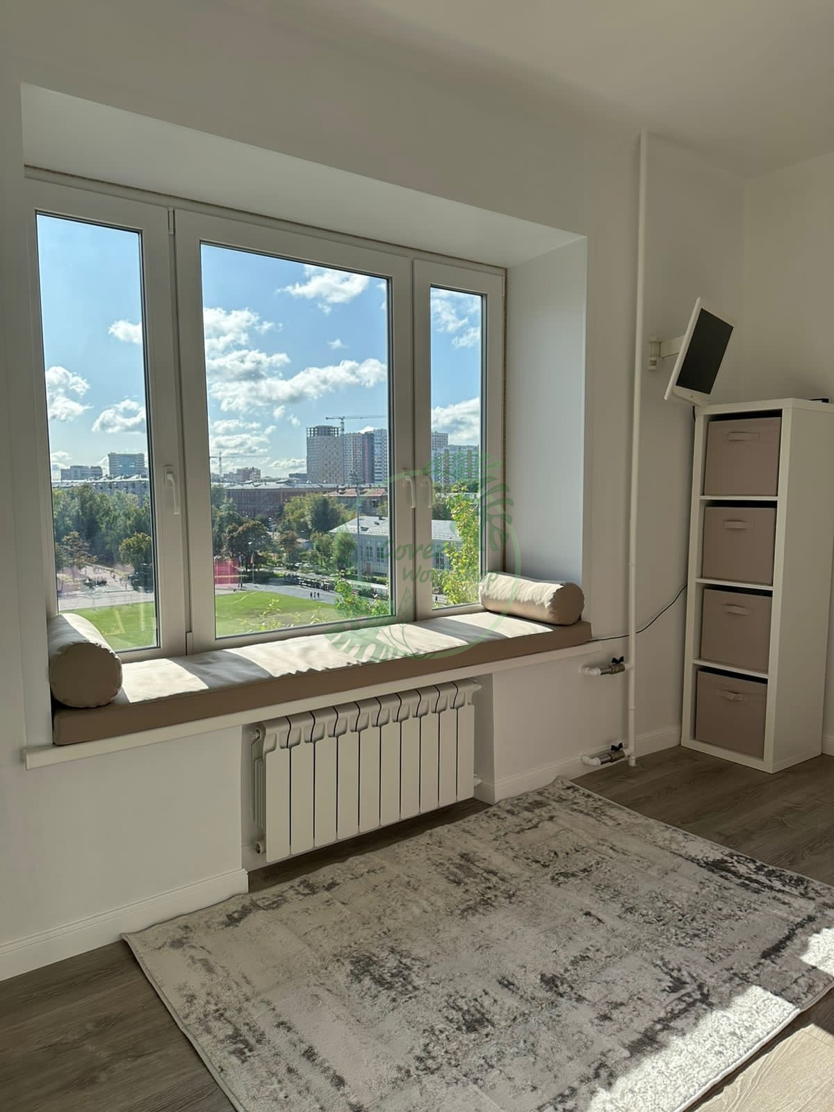 Матрас и валики на подоконник