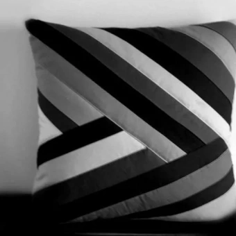 Пошив подушек из мебельной ткани